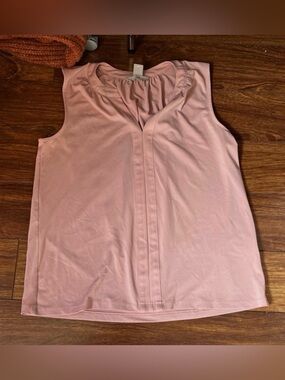 H&M pink sleeveless split-neck blouse size small
